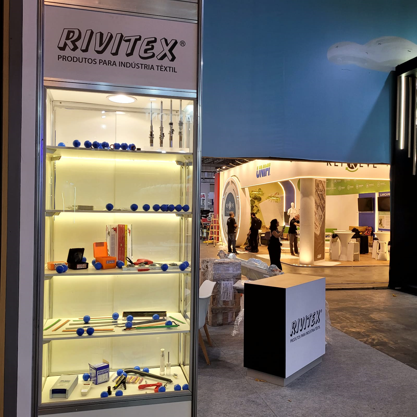 Novibra Rivitex R+F Inarco Elmed Holz