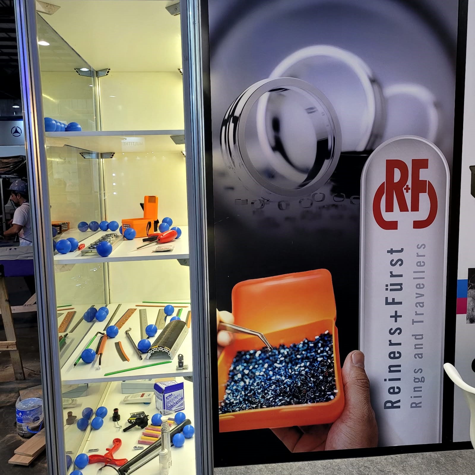 R+F Viajantes e Aneis